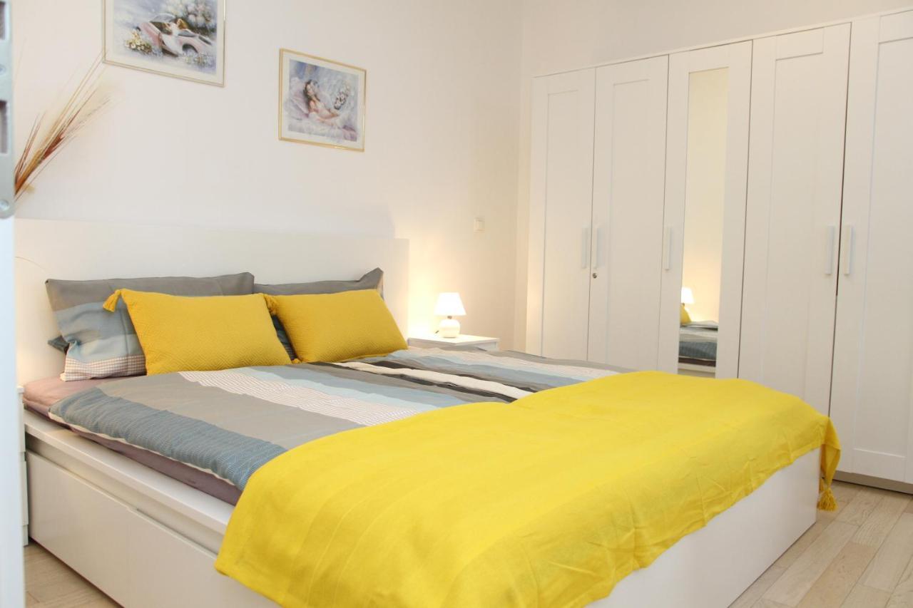 Apartment Biondic - Villa Sunce 센 외부 사진