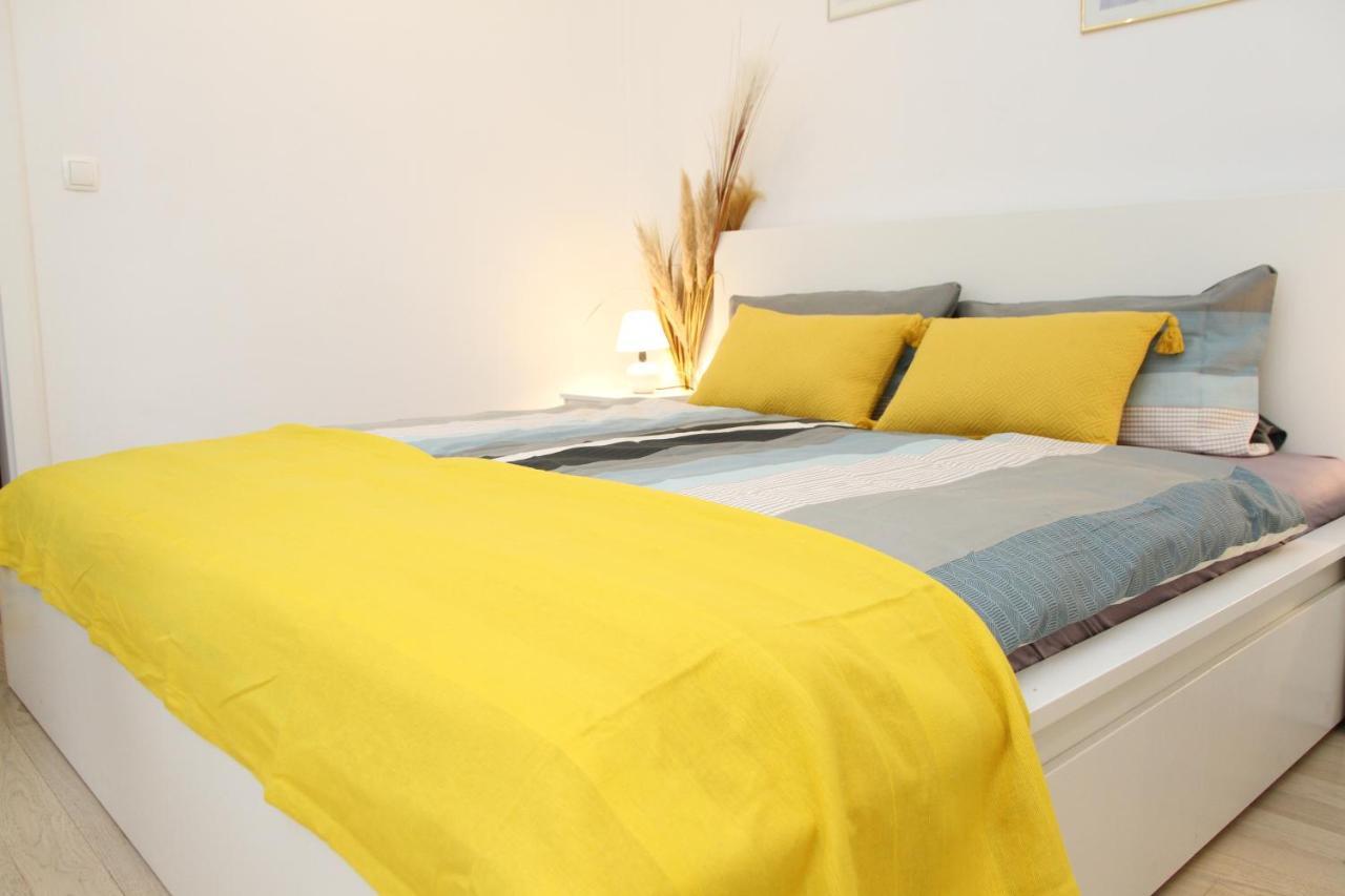Apartment Biondic - Villa Sunce 센 외부 사진
